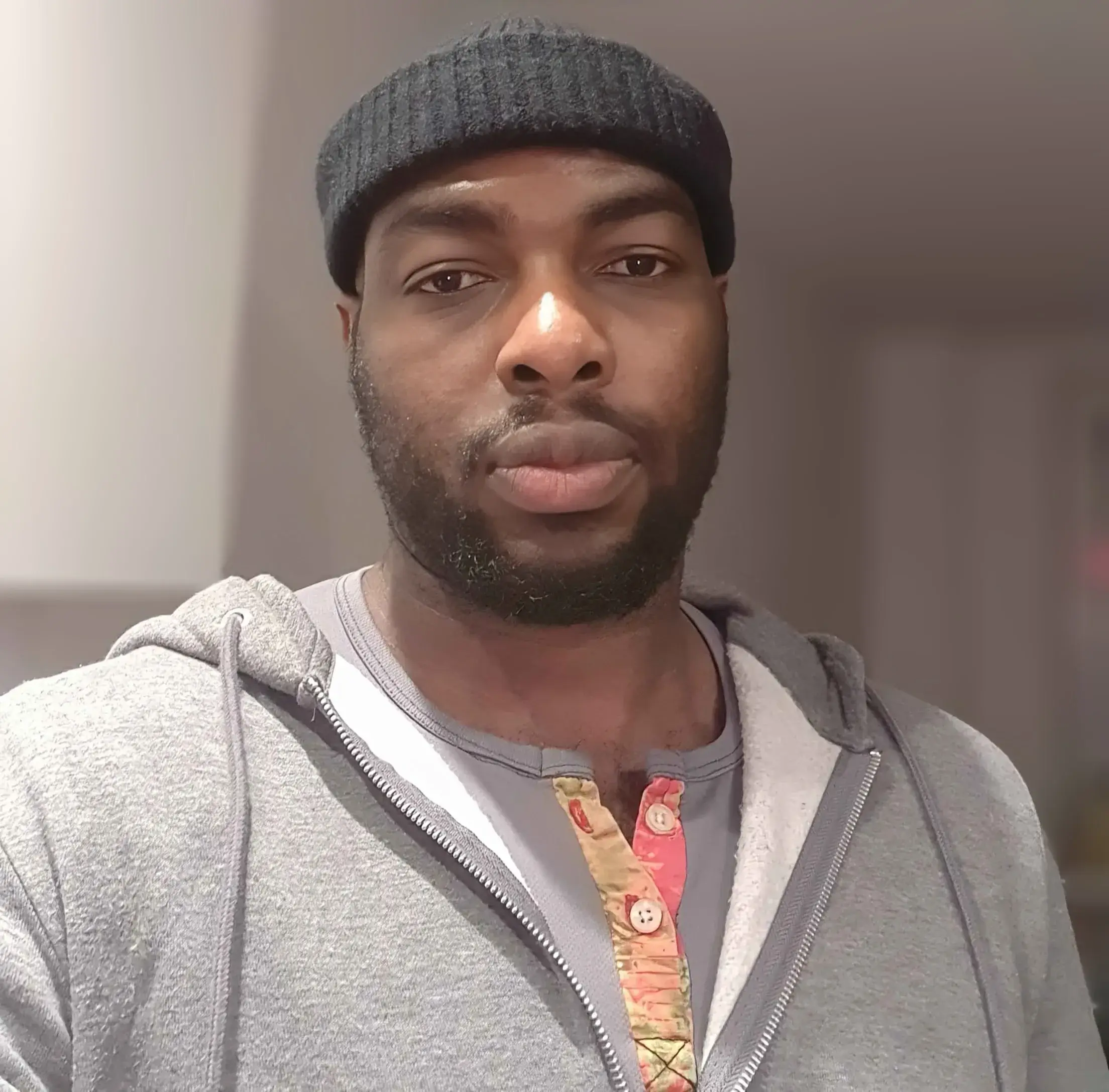 Portrait picture of Tom Ogundimu